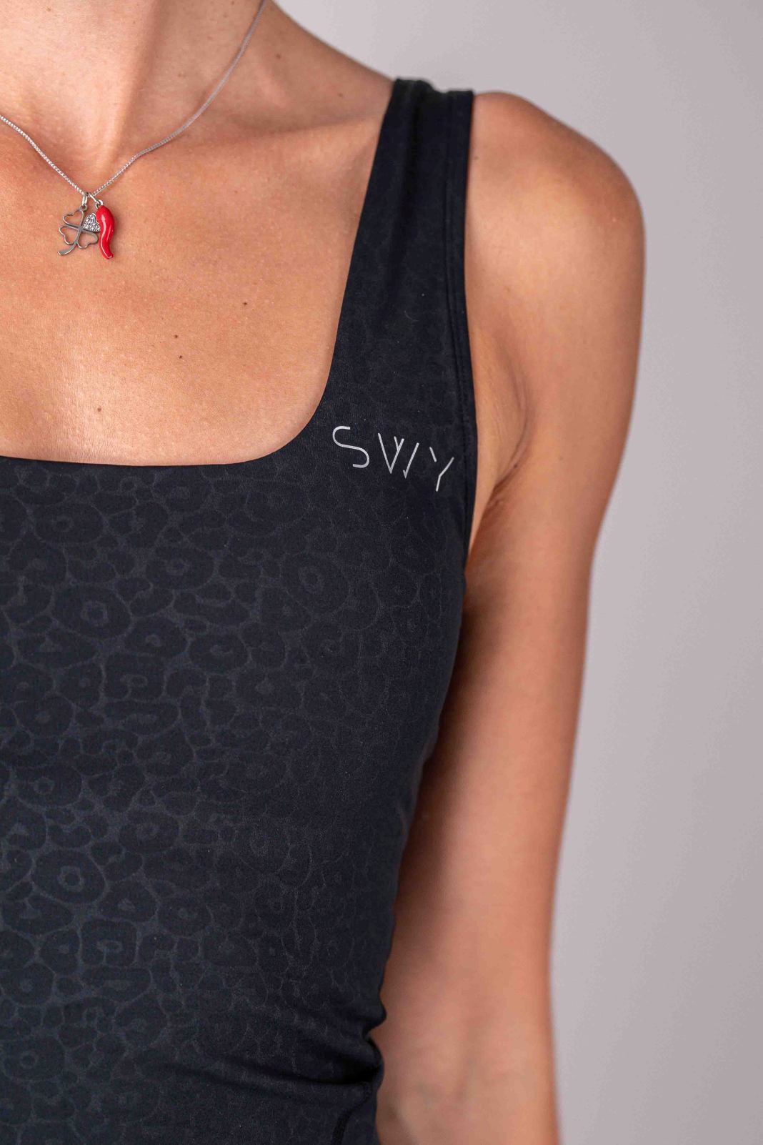 Leopard Podaljšan Top