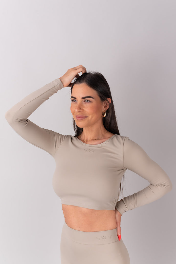 Sleek majica s otvorenim leđima