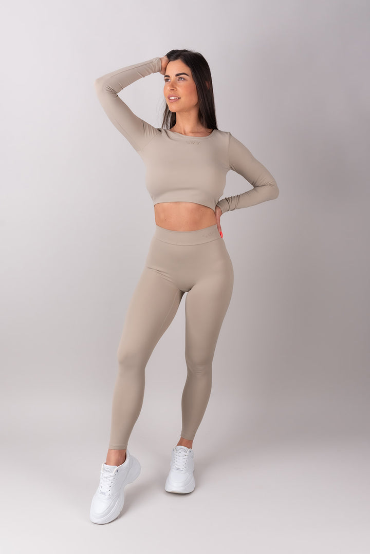 Sleek majica s otvorenim leđima
