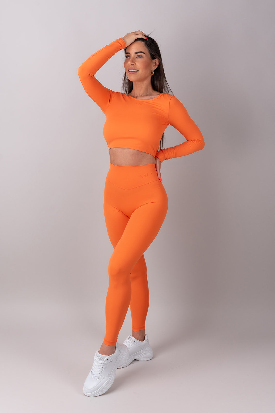 Sleek majica s otvorenim leđima