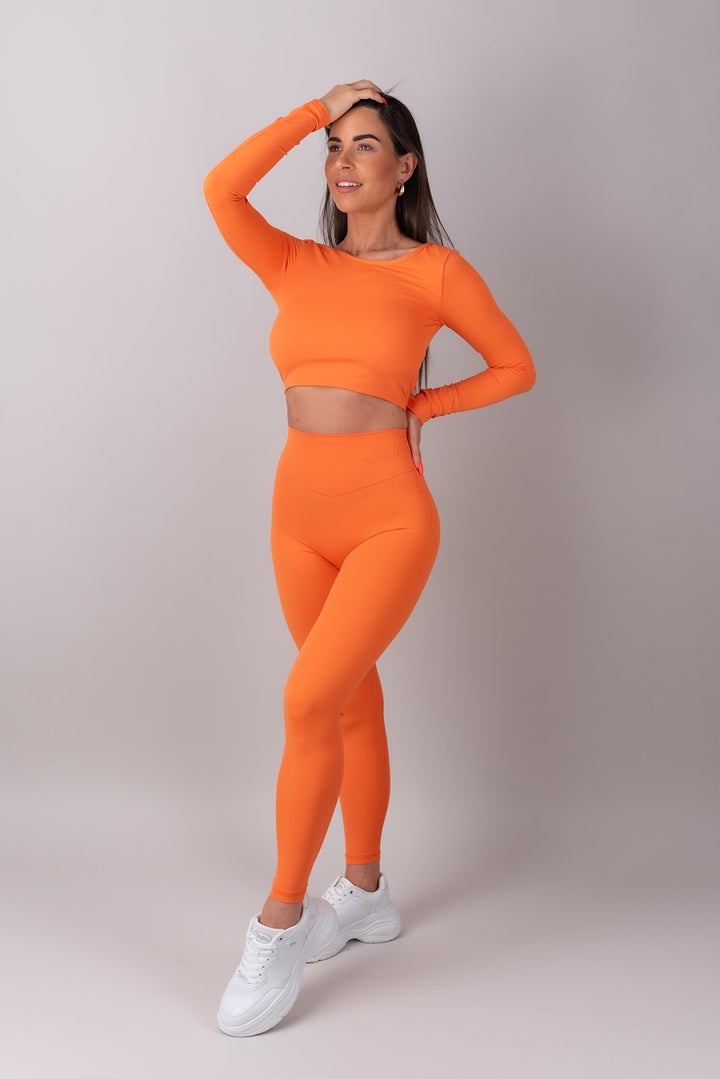 Sleek majica s otvorenim leđima