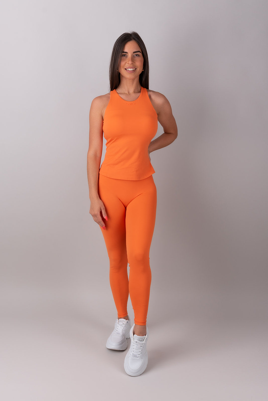 Sleek Classic Tajice