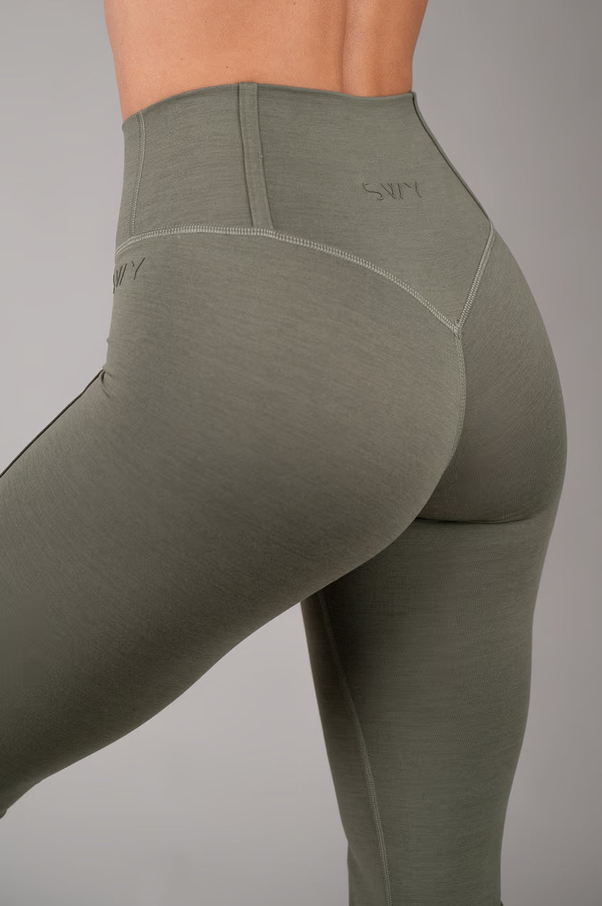 Comfort 2.0 Flared Tajice