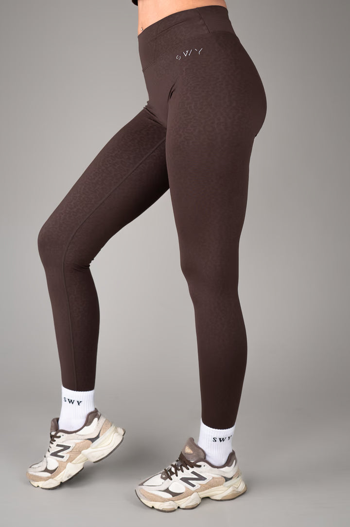 Brown Leopard No scrunch Leggings side view
