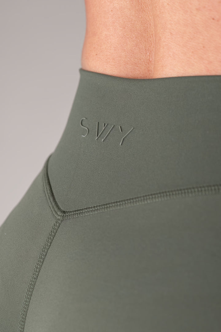 SoftLux Wide Bottoms
