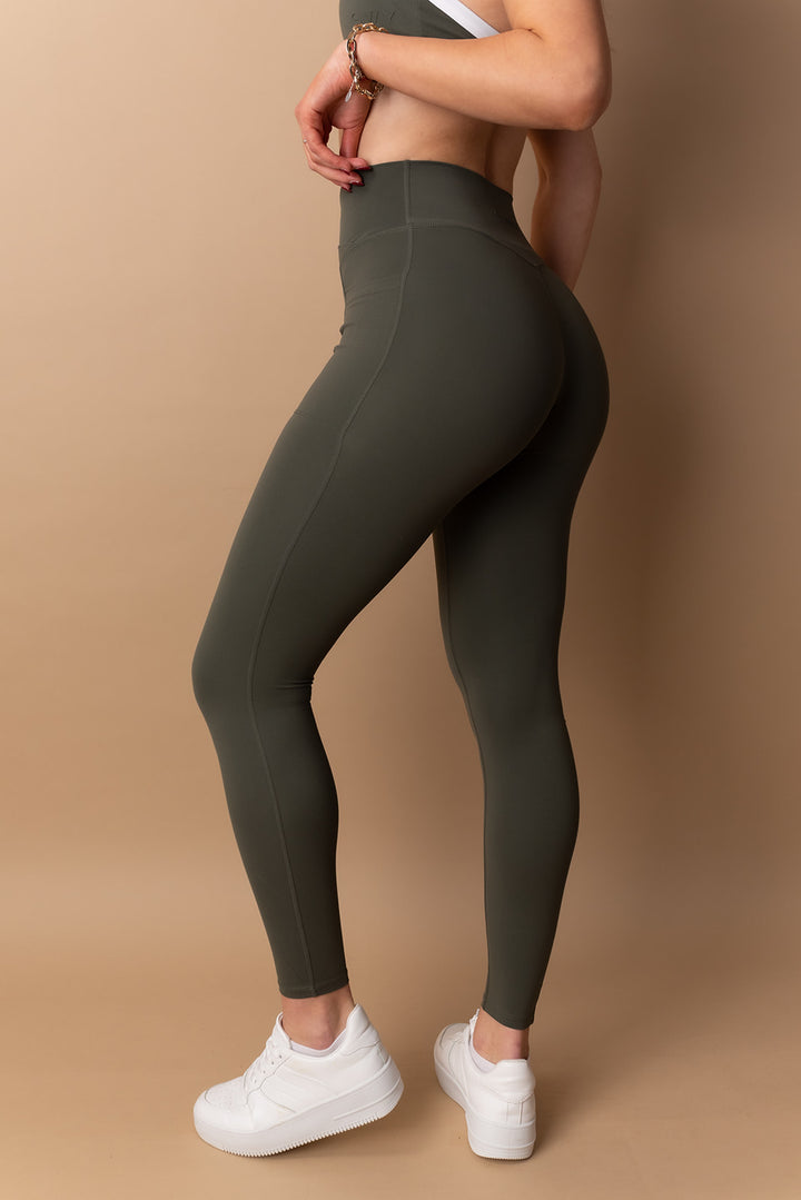 SoftLux Pocket Leggings 